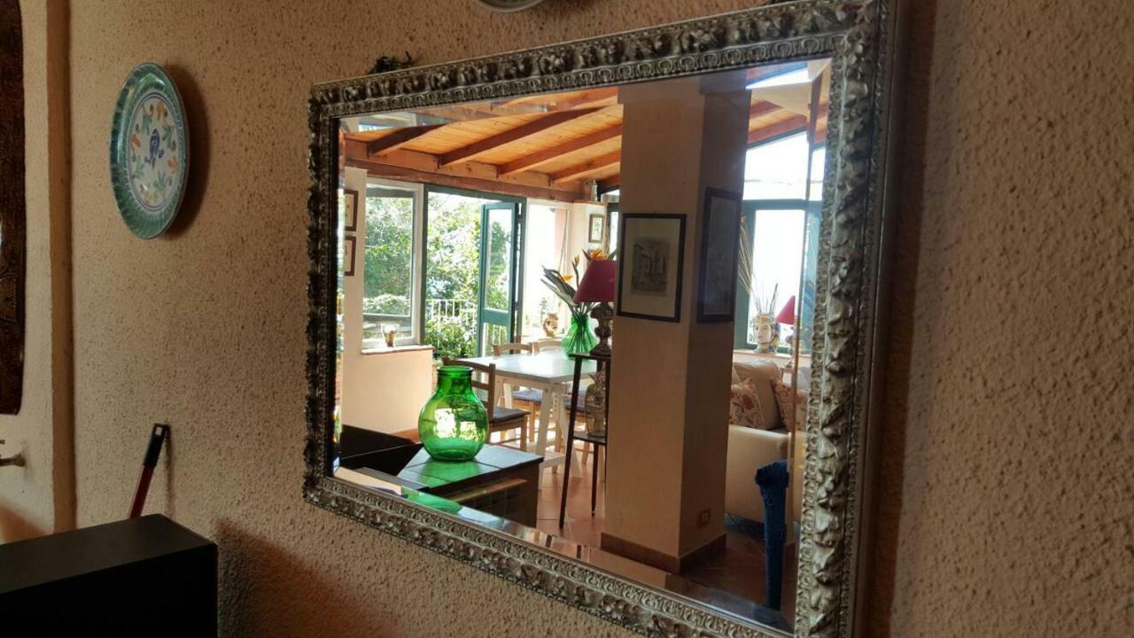Casa Il Faro Villa Con Piscina คาสเตลโมลา ภายนอก รูปภาพ