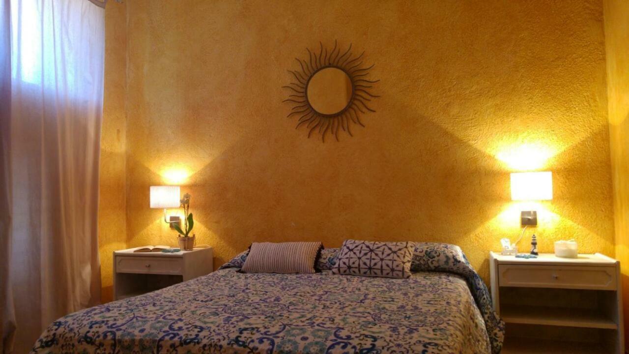Casa Il Faro Villa Con Piscina คาสเตลโมลา ภายนอก รูปภาพ